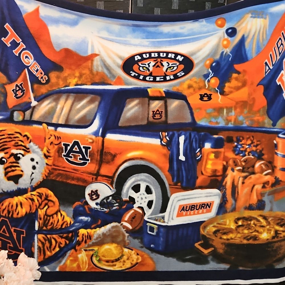 Auburn Tigers Fleece Throw Blanket